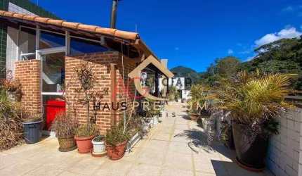 Apartamento à venda no bairro Alto - Teresópolis/RJ