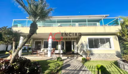 Casa à venda no bairro Carlos Guinle - Teresópolis/RJ