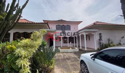 Casa à venda no bairro Bom Retiro - Teresópolis/RJ