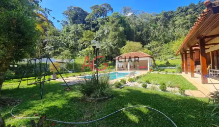 Casa em Condomínio alto padrão