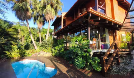 CASA EM CONDOMÍNIO FECHADO no GLÓRIA com 3 quartos para VENDA, 400 m²