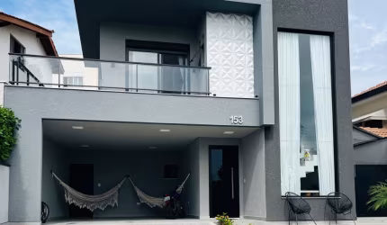 Linda casa mobiliada a venda em Santana de Parnaíba .