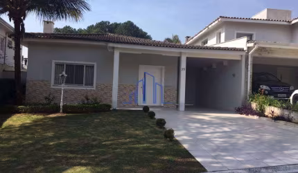 Casa Térrea com 3 quartos, 340 m², aluguel ou venda - Alphaville/SP