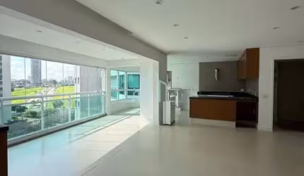 Apartamento para aluguel com 124m²  por R$ 13.500,00  - Alphaville/SP