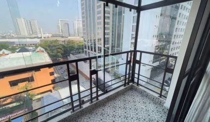 Apartamento com 2 dormitórios para alugar, 74 m² por R$ 4.000 - Alphaville