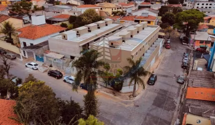 Casa 2 suites em Condomínio proximo ao Shopping Interlagos