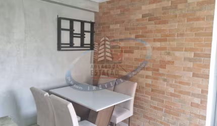 Apartamento 2 dormitórios no Cambuci