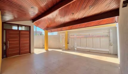Casa em Jardim Santa Cruz  -  Mogi Guaçu
