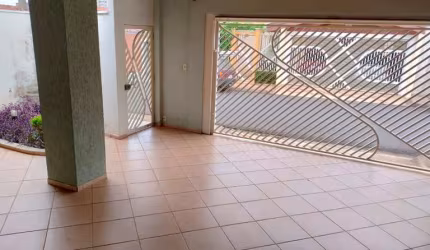 Casa à Venda em Mogi Guaçu: 3 Dormitórios por R$530.000