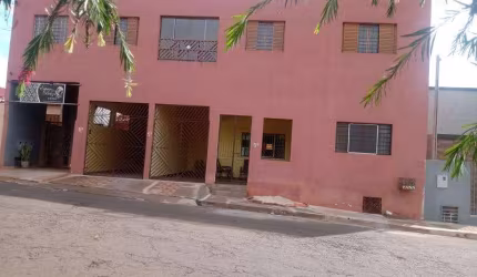 EXCENTE SOBRADO INDIVIDUAL COM 300 M2 700.000 NOVA FATIMA