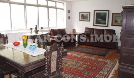 COPACABANA POSTO 6 COM 155M² E 4 QUARTOS A UMA QUADRA DA PRAIA