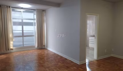 Apartamento reformado à venda ou para locação no Bom Retiro SP