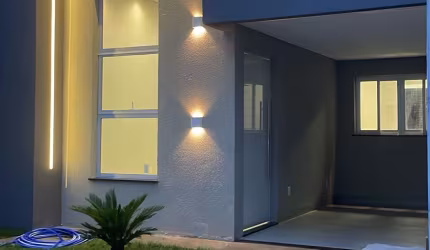 Vendo Casa recém Construída  com piscina