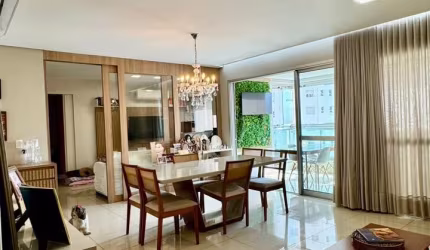 Vendo Apartamento Ed. Absoluto 156 mts com 3 vagas de Veiculos