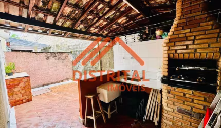 Casa Geminada à venda, 3 quartos, 1 suíte, 2 vagas, Paquetá - Belo Horizonte/MG