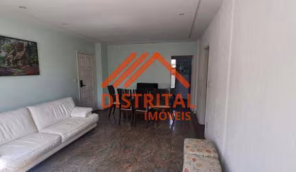 Apartamento - 4 quartos, 1 suíte, 3 vagas - Santa Tereza