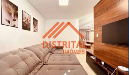 Casa Geminada à venda, 3 quartos, 1 suíte, 2 vagas, Planalto - Belo Horizonte/MG