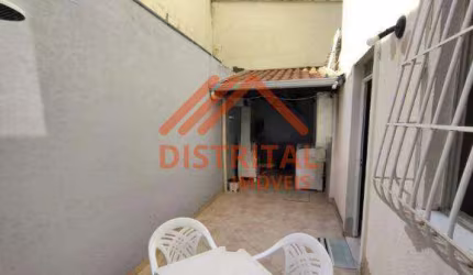 Área privativa a venda, 2 quartos, 1 banho, 1 vaga, Bairro Santa Monica