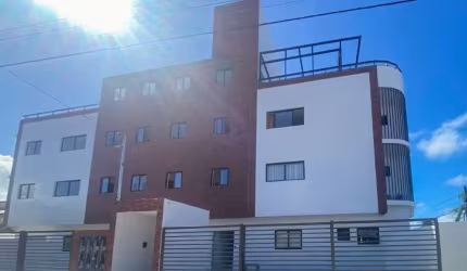Apto com Cobertura duplex no Bessa