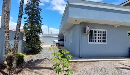 Casa para Venda, Quinta dos Açorianos, 5 dormitórios, 2 suítes, 3 banheiros, 2 vagas