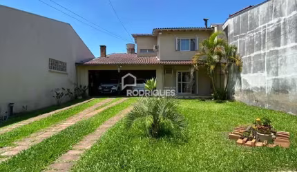 Casa com 3 quartos à venda na Rua Orlindo Nedel, 94, Nova Sapucaia, Sapucaia do Sul por R$ 780.000