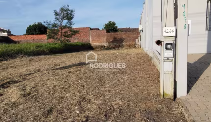 Terreno comercial para alugar na Rua Portão, 4260, Centro, Estância Velha por R$ 1.670
