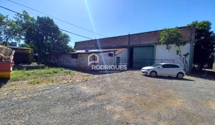 Barracão / Galpão / Depósito para alugar na Avenida Thomaz Edison, 2320, Vicentina, São Leopoldo por R$ 8.500