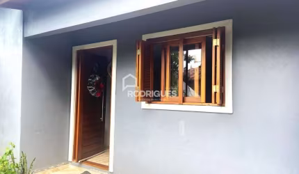 Casa com 3 quartos à venda na Rua Doutor Wilson Félix Vieira, 107, Feitoria, São Leopoldo por R$ 450.000