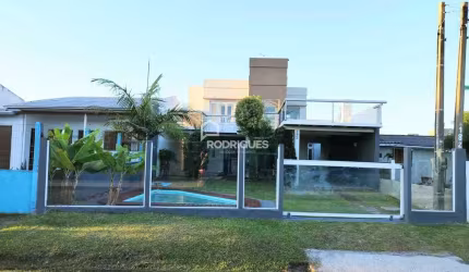 Casa com 3 quartos à venda na Três marias, 192, Centro, Capão da Canoa por R$ 700.000