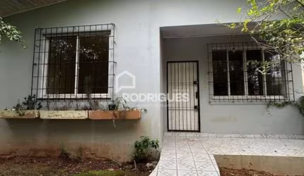 Casa com 2 quartos à venda na Felipe Schiel, 1200, Santo André, São Leopoldo por R$ 265.000