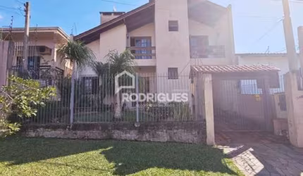 Casa com 2 quartos à venda na Rua Marisa Faller, 340, Feitoria, São Leopoldo por R$ 580.000