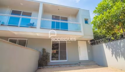 Casa com 3 quartos à venda na Avenida Quatorze de Julho, 1277, Floresta, Estância Velha por R$ 495.000