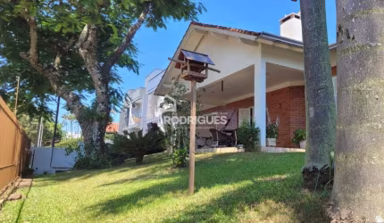 Casa com 4 quartos à venda na Rua Balduino Weber, 359, Feitoria, São Leopoldo por R$ 790.000