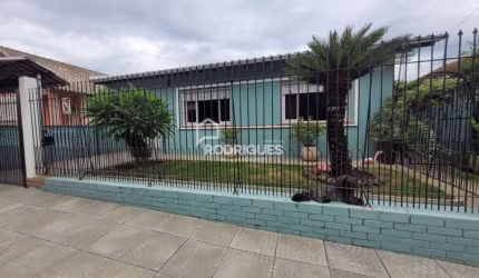 Casa com 5 quartos à venda na Rua Nóbrega, 662, Cristo Rei, São Leopoldo por R$ 800.000