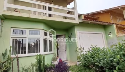 Casa com 3 quartos à venda na Rua Almiro Stumpf, 60, São José, São Leopoldo por R$ 1.050.000
