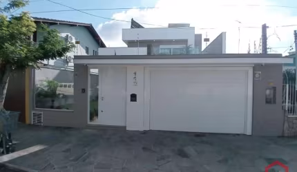 Casa com 3 quartos à venda na Rua Eugênio Schardong, 112, Rio Branco, São Leopoldo por R$ 1.600.000