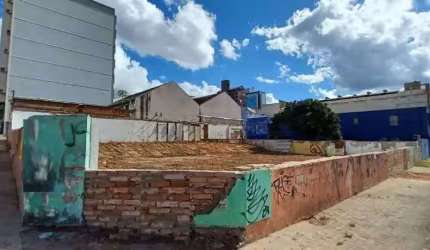 Terreno em condomínio fechado à venda na Rua Domingos de Almeida, 864, Centro, Novo Hamburgo por R$ 1.500.000