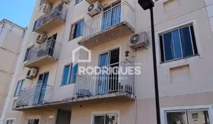 Apartamento com 3 quartos para alugar na Rua Tomé de Souza, 100, Santos Dumont, São Leopoldo por R$ 1.000