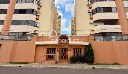 Apartamento com 2 quartos para alugar na Rua Flores da Cunha, 840, Centro, São Leopoldo por R$ 2.750