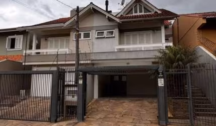 Casa com 3 quartos à venda na Rua Adelino Ferraz, 223, São José, São Leopoldo por R$ 900.000