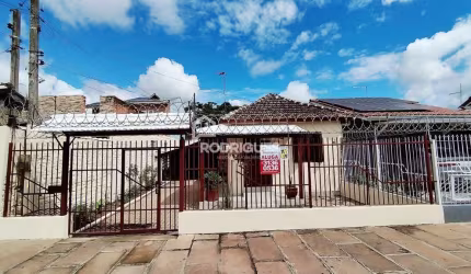Casa com 2 quartos para alugar na Rua Marcílio Dias, 30, Campina, São Leopoldo por R$ 1.700