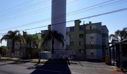 Apartamento com 2 quartos à venda na Avenida Imperatriz Leopoldina, 2500, Pinheiro, São Leopoldo por R$ 150.000
