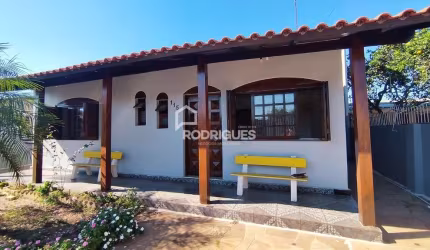 Casa comercial para alugar na Rua Guilherme Muller, 115, Scharlau, São Leopoldo por R$ 2.000
