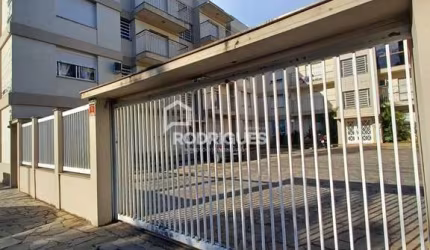 Apartamento com 3 quartos para alugar na Rua José Bonifácio, 656, Centro, São Leopoldo por R$ 2.000