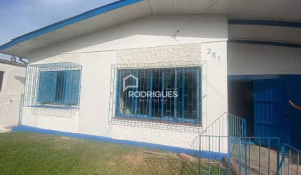 Casa com 3 quartos à venda na Rua Marinho da Silva Silveira, 281, Santa Teresa, São Leopoldo por R$ 562.000