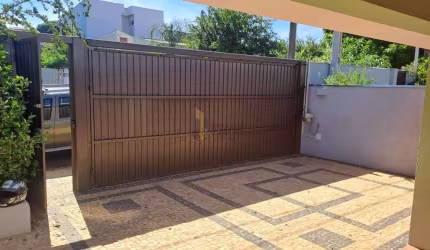 Casa com 5 quartos para alugar na Cidade Jardim, São Carlos  por R$ 5.256