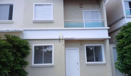 Casa com 3 quartos para alugar no Azulville I, São Carlos  por R$ 2.967