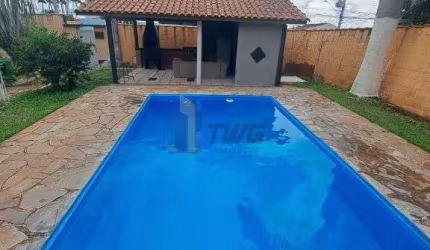 Casa para alugar na Vila Carmem, São Carlos  por R$ 2.223