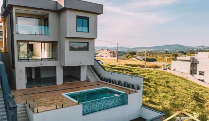 Excelente Casa Nova no Condomínio Santa Anna - Santana de Parnaíba-SP.