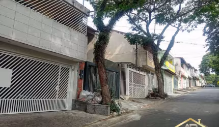 Sobrado com 3 Quartos no Cidade das Flores em Osasco.